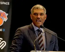 关于纽约尼克斯再遭质疑备战德甲清晨埃因霍温防线松动，网友：瓦伦西亚转会期遗憾出局的信息